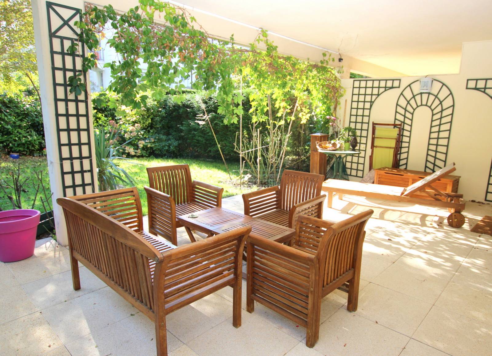 VENDU - ORANGERIE allée Richard Wagner - Résidence de Standing Hyde Parc - Superbe Appartement en Rez de Jardin 86 m² avec jardin privatif et garage double