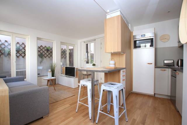 CENTRE VILLE - QUAI DES PECHEURS, studio meublé neuf