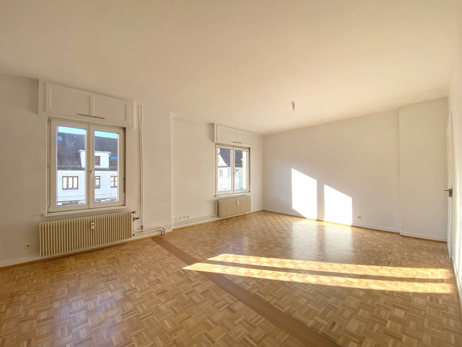 Achat de maison et propriété de luxe avec piscine Strasbourg Contades