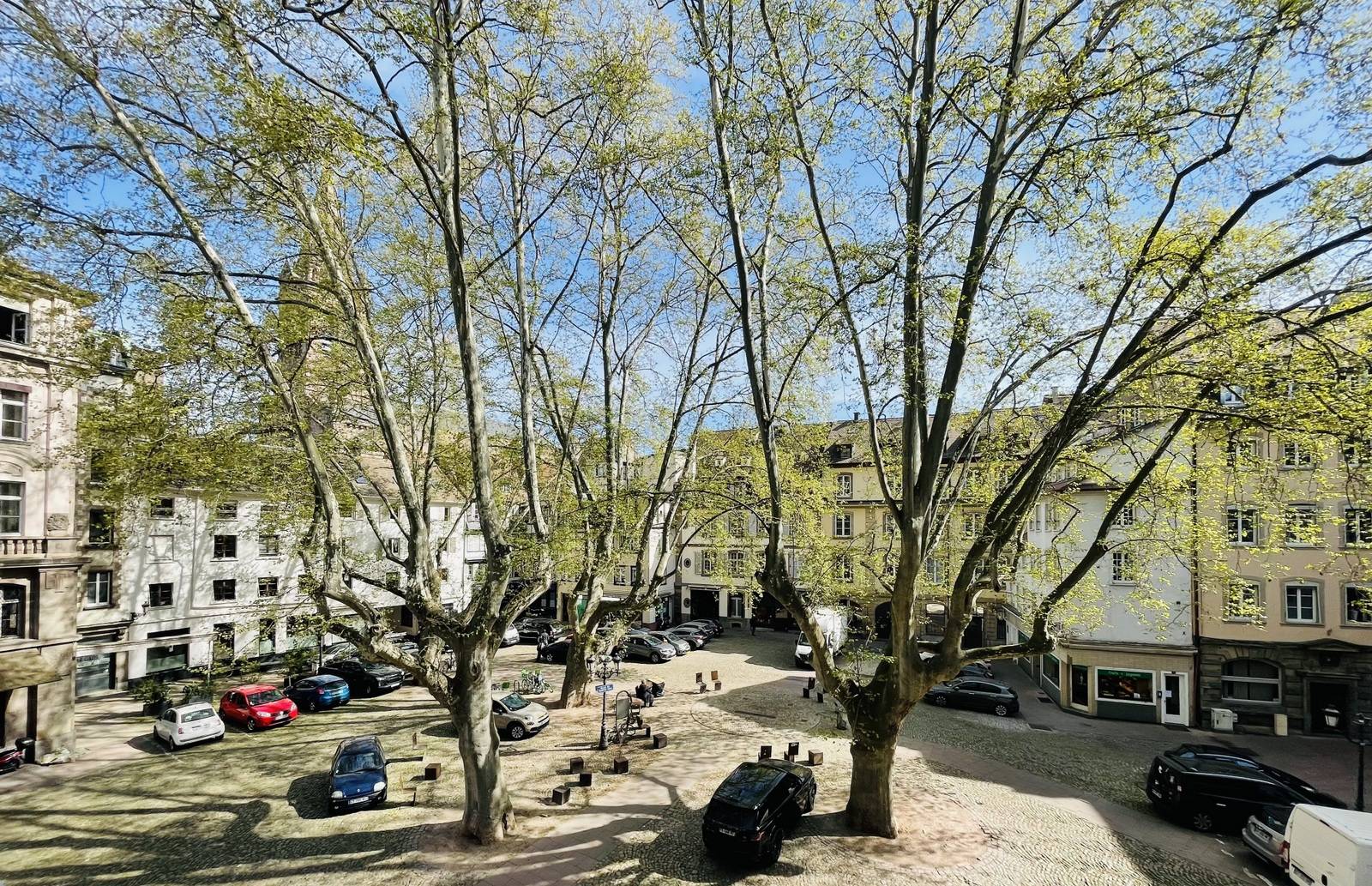 VENDU - CENTRE VILLE 4 pièces Etage élevé avec ascenseur et Parking