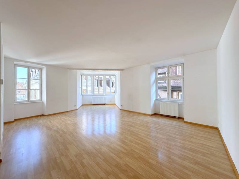NOUVEAUX PRIX - STRASBOURG CENTRE HISTORIQUE – PROX. PLACE ST THOMAS –  APPARTEMENT 4 PIECES – 107 m² -