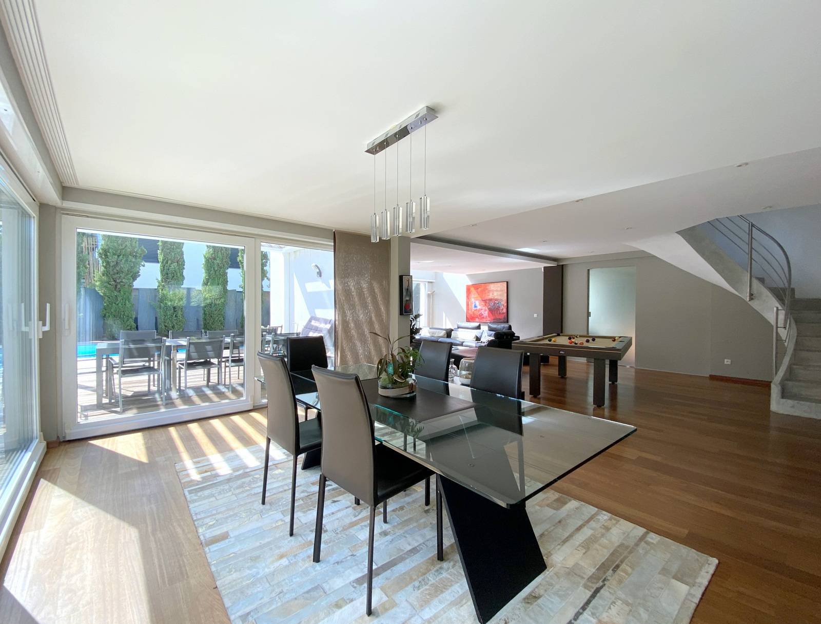 DEBUT ILLKIRCH SUPERBE MAISON CONTEMPORAINE 266 M² AVEC PISCINE ET GARAGE DOUBLE