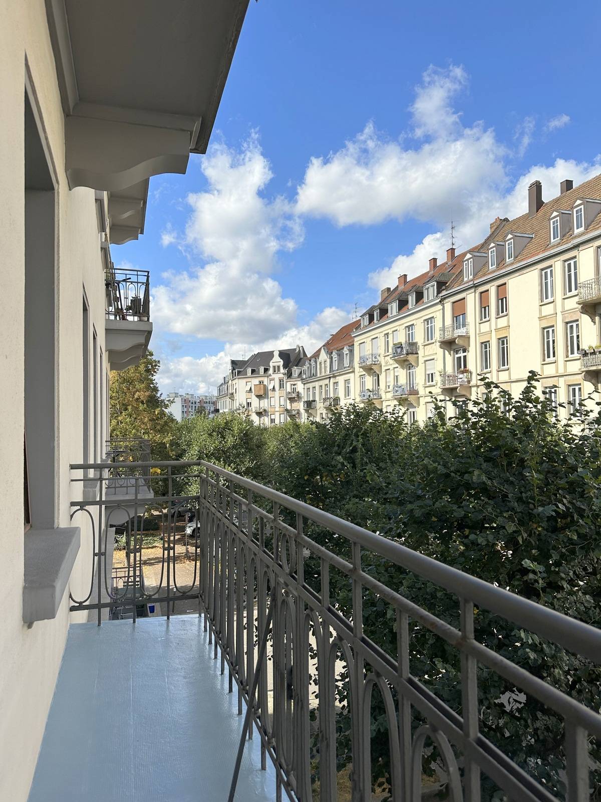 ORANGERIE - EGLISE SAINT MAURICE - APPARTEMENT 3 PIECES REPEINT 2 BALCONS