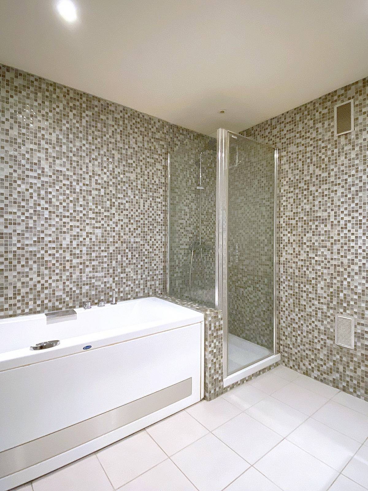 VENDU - CENTRE VILLE 4 pièces Etage élevé avec ascenseur et Parking