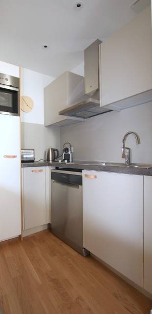 CENTRE VILLE - QUAI DES PECHEURS, studio meublé neuf