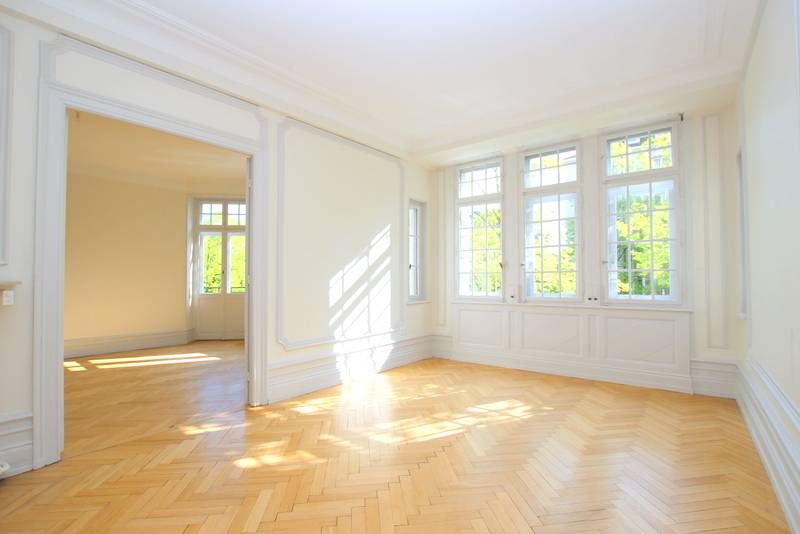 STRASBOURG – ORANGERIE - SUPERBE APPARTEMENT BOURGEOIS D’ANGLE 8 PIECES - 245 M² - ENTIEREMENT RENOVE - 2 BALCONS – 3 MANSARDES - CAVE -