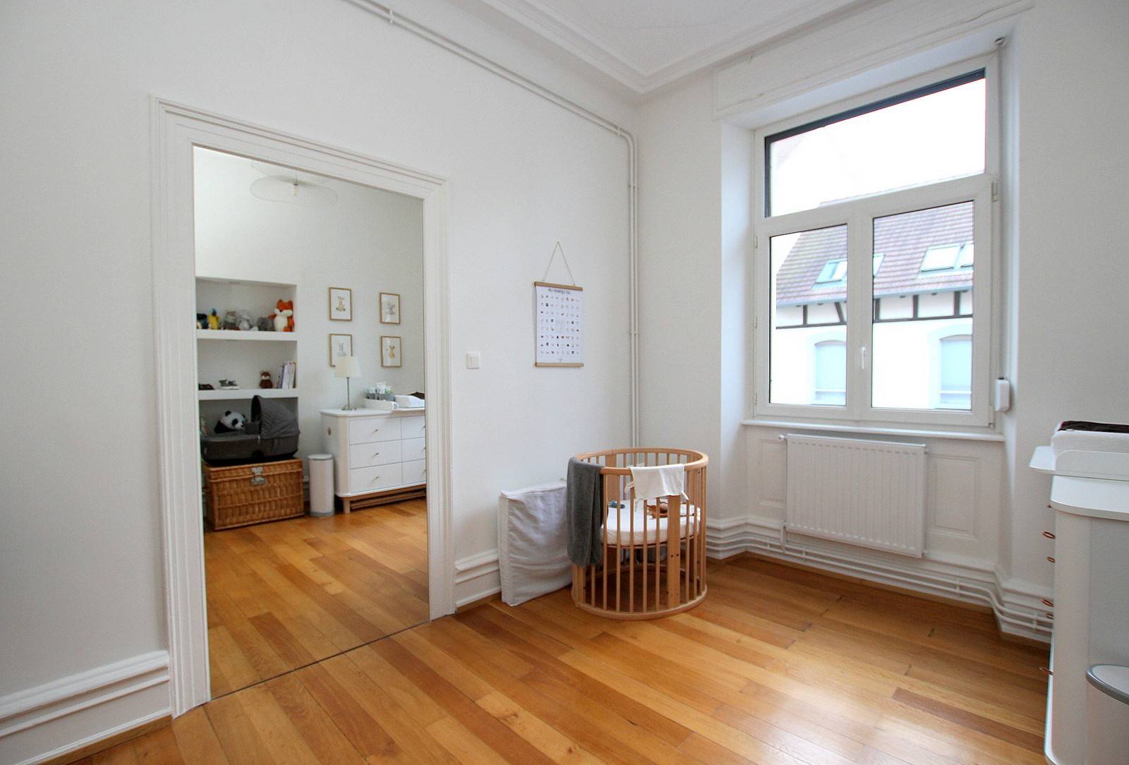 SECTEUR TRIBUNAL - APPARTEMENT 4 PIECES - 79M² - ENTIEREMENT RENOVE