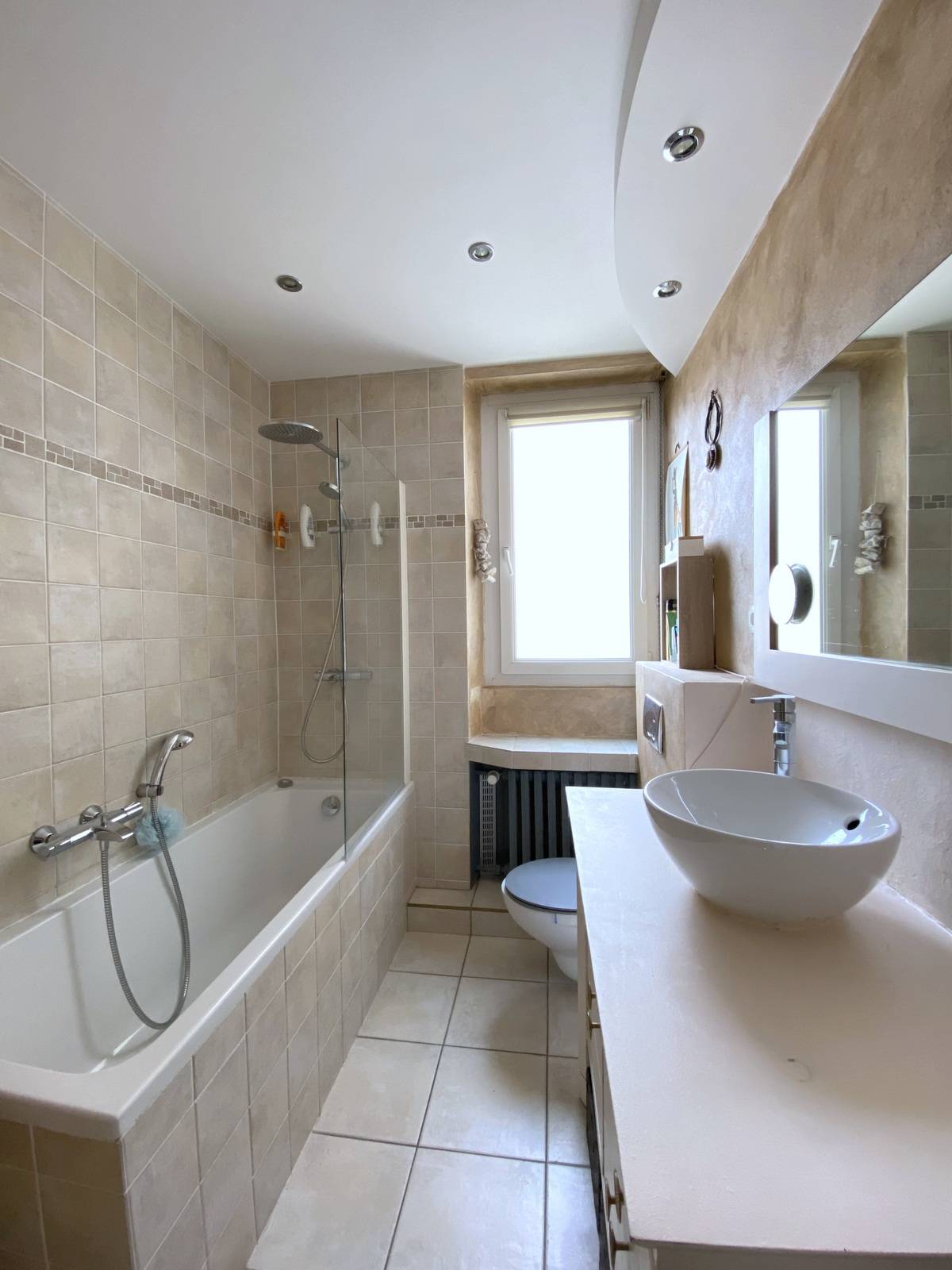 VENDU - ORANGERIE LUMINEUX 3 PIECES 94 M² BALCONS