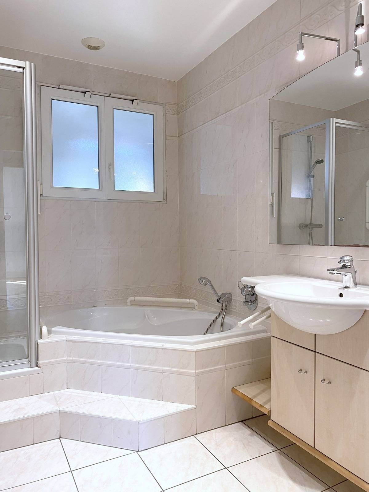 ORANGERIE 4 PIECES 124M² TERRASSE SUD 17M²