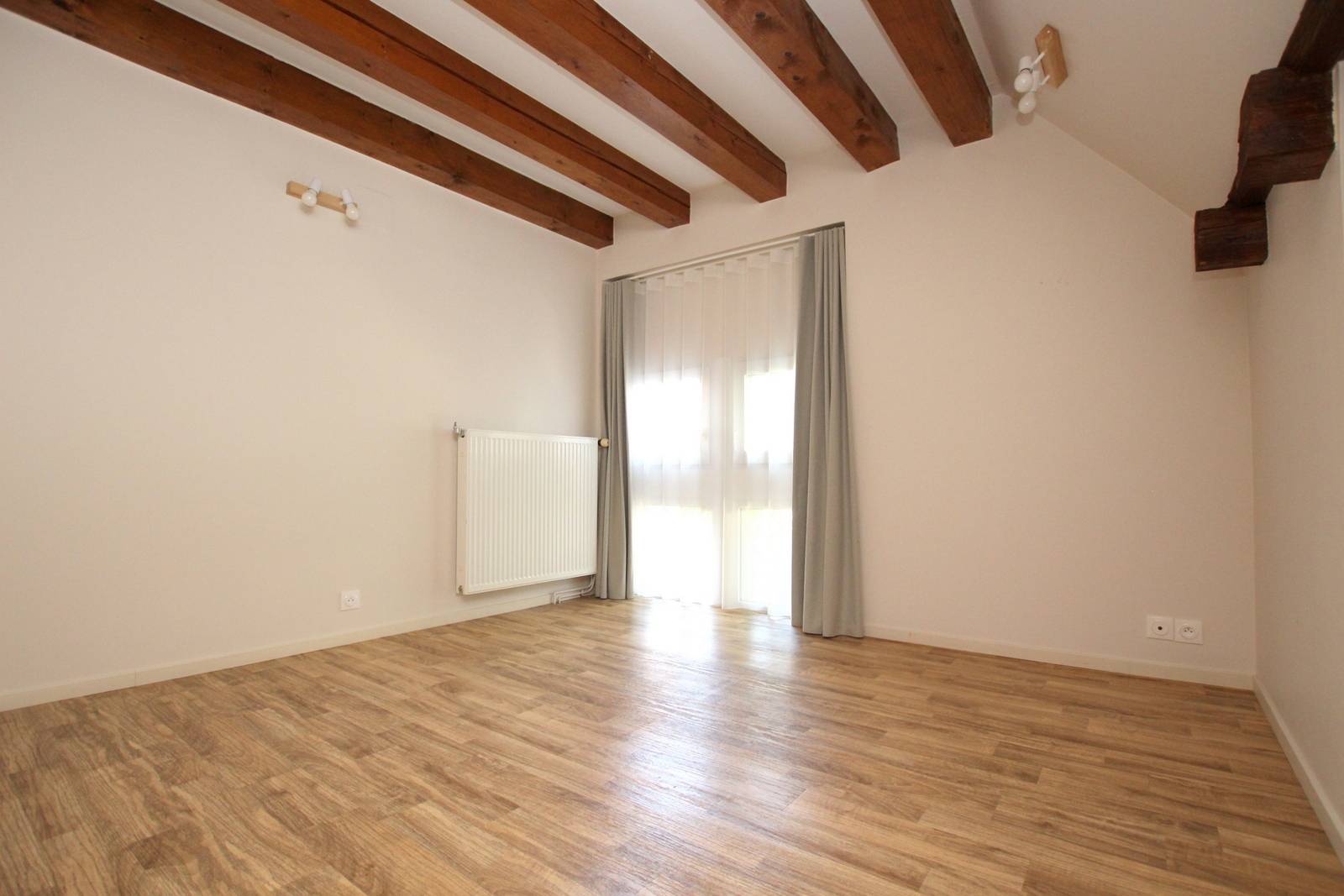 ENTZHEIM – MAISON ALSACIENNE 168 M² – GRANDS VOLUMES  TERRAIN 4,04 ARES