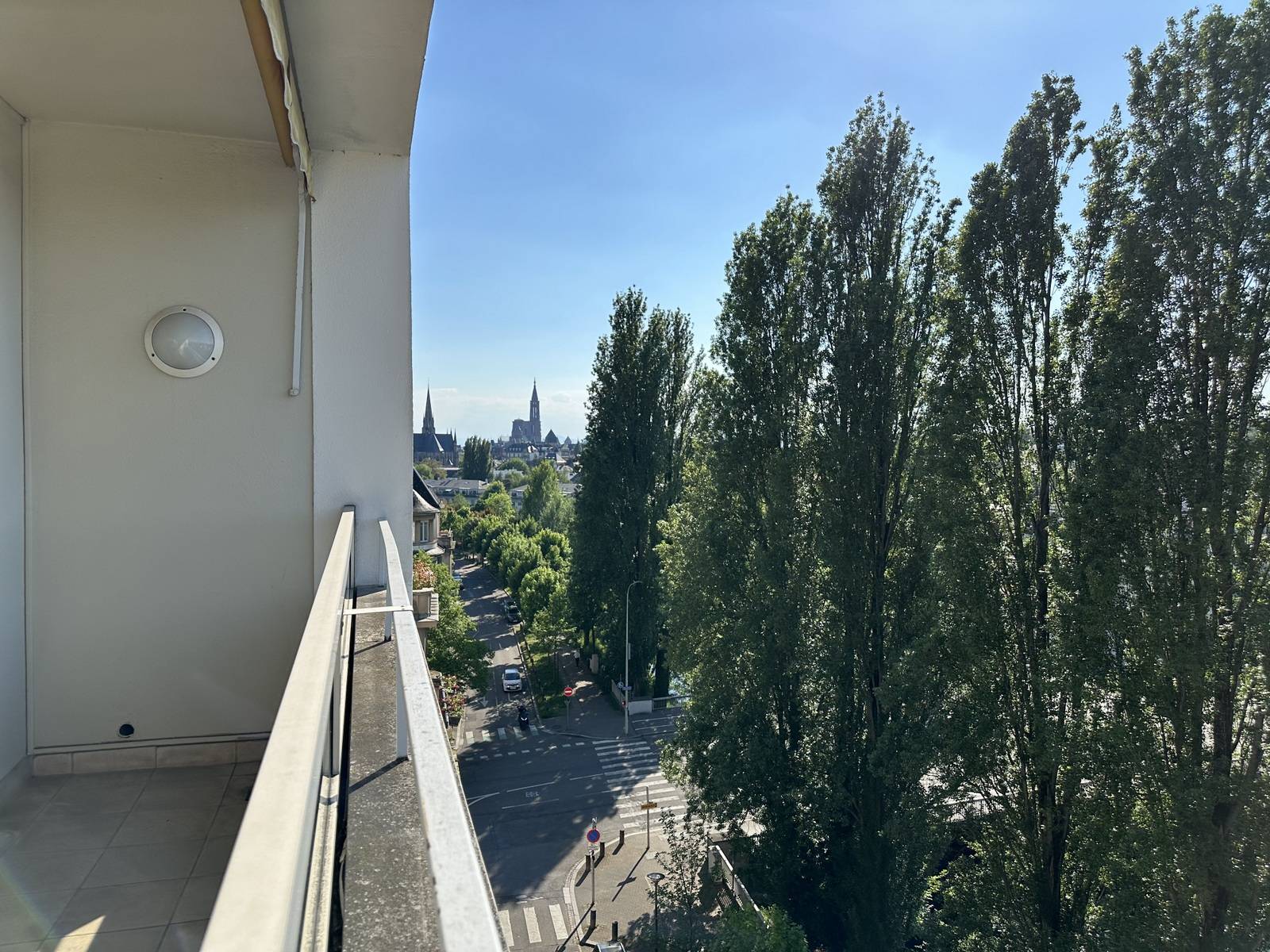VENDU - STRASBOURG – ORANGERIE – QUAI ROUGET DE LISLE – ETAGE ELEVE –  5 PIECES – TERRASSE - CAVE – STATIONNEMENT