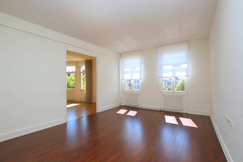 VENDU - STRASBOURG – ORANGERIE – BEL APPARTEMENT D’ANGLE - 5 PIECES - CLIMATISE - DANS IMMEUBLE BOURGEOIS - ETAGE ELEVE ASCENSEUR – BALCONS ET JARDIN COMMUN