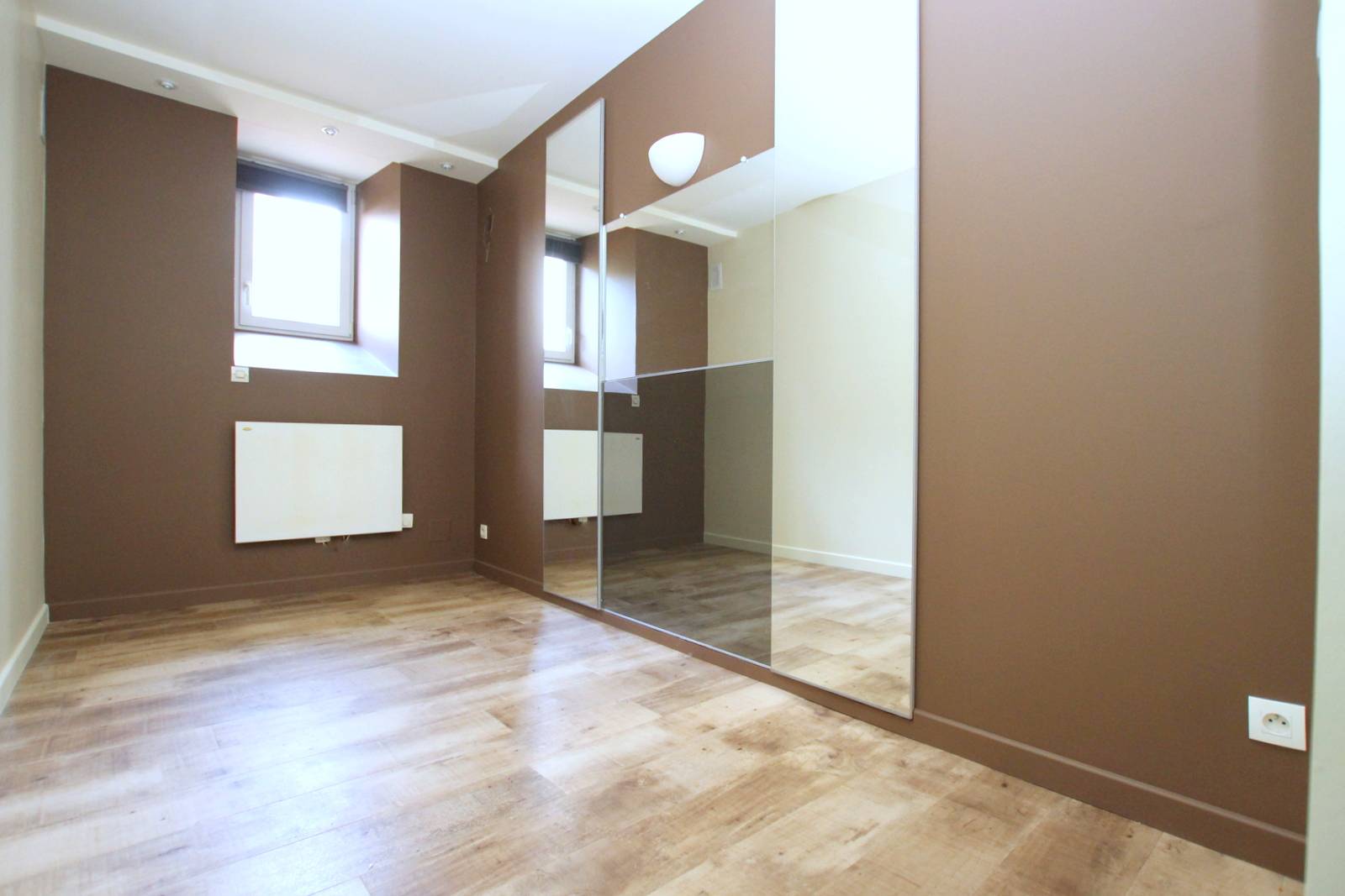 VENDU - ORANGERIE Avenue de la Forêt Noire - Bureaux 3 pièces 59 m²