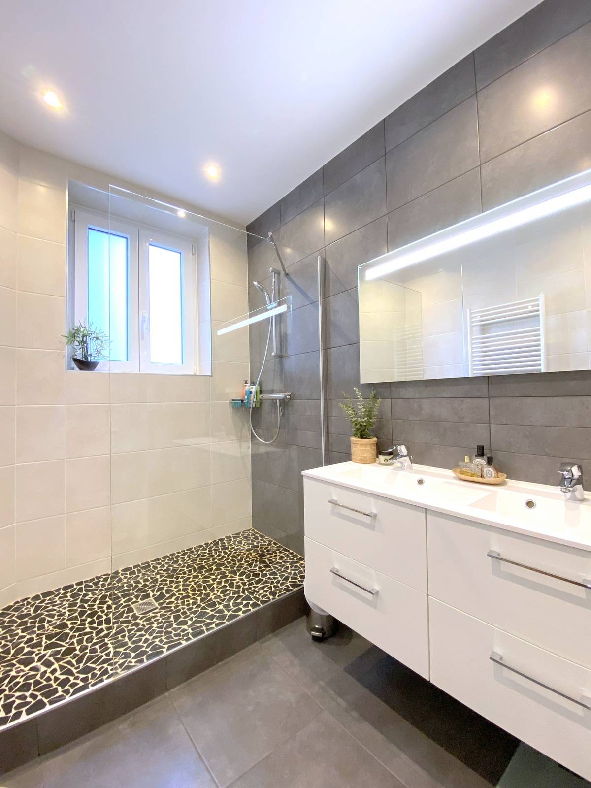 VENDU - Contades - 5 pièces 126 m² état neuf balcons