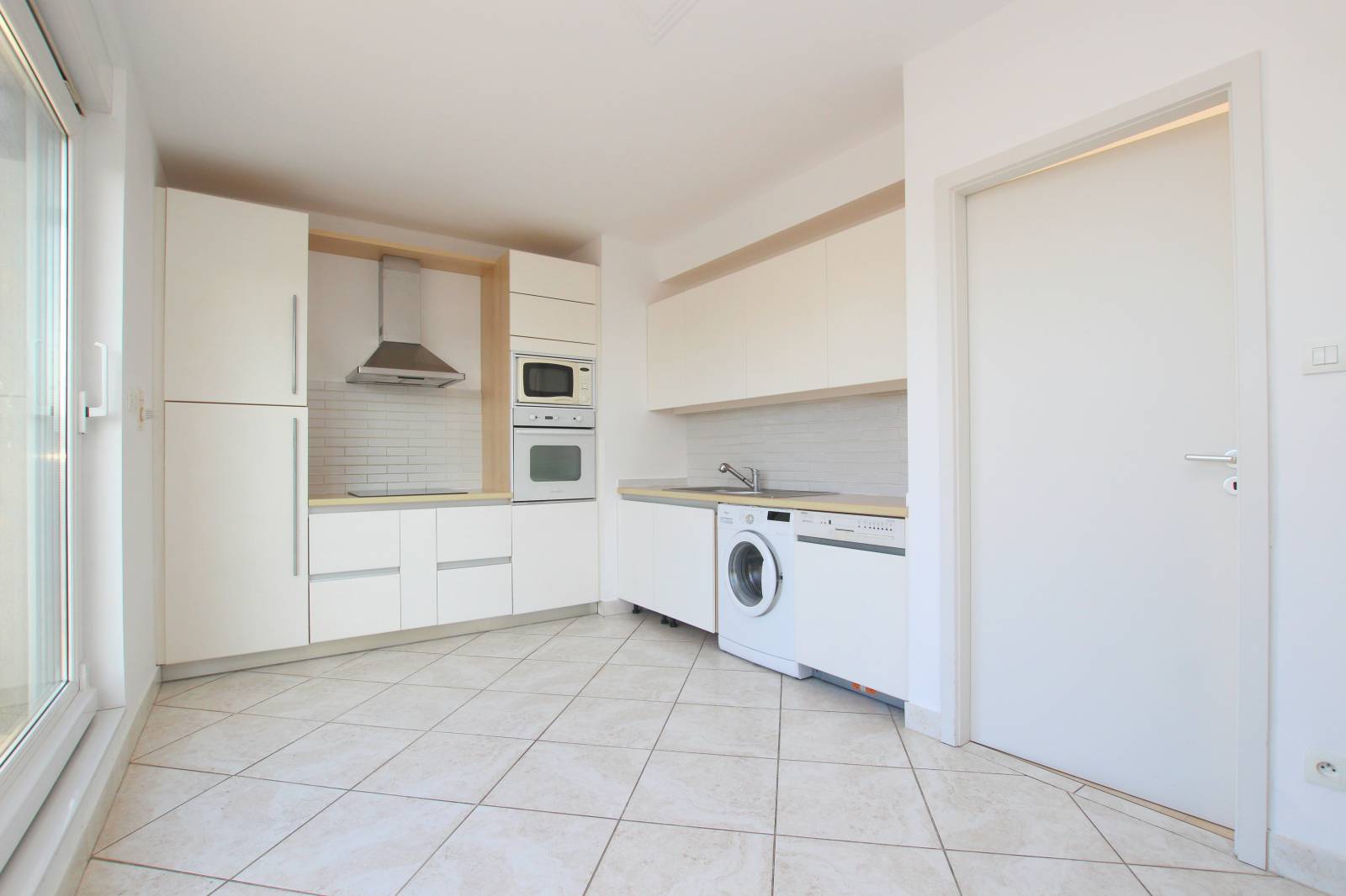 ORANGERIE - BON PASTEUR - 4 PIECES AVEC TERRASSES ET GARAGE