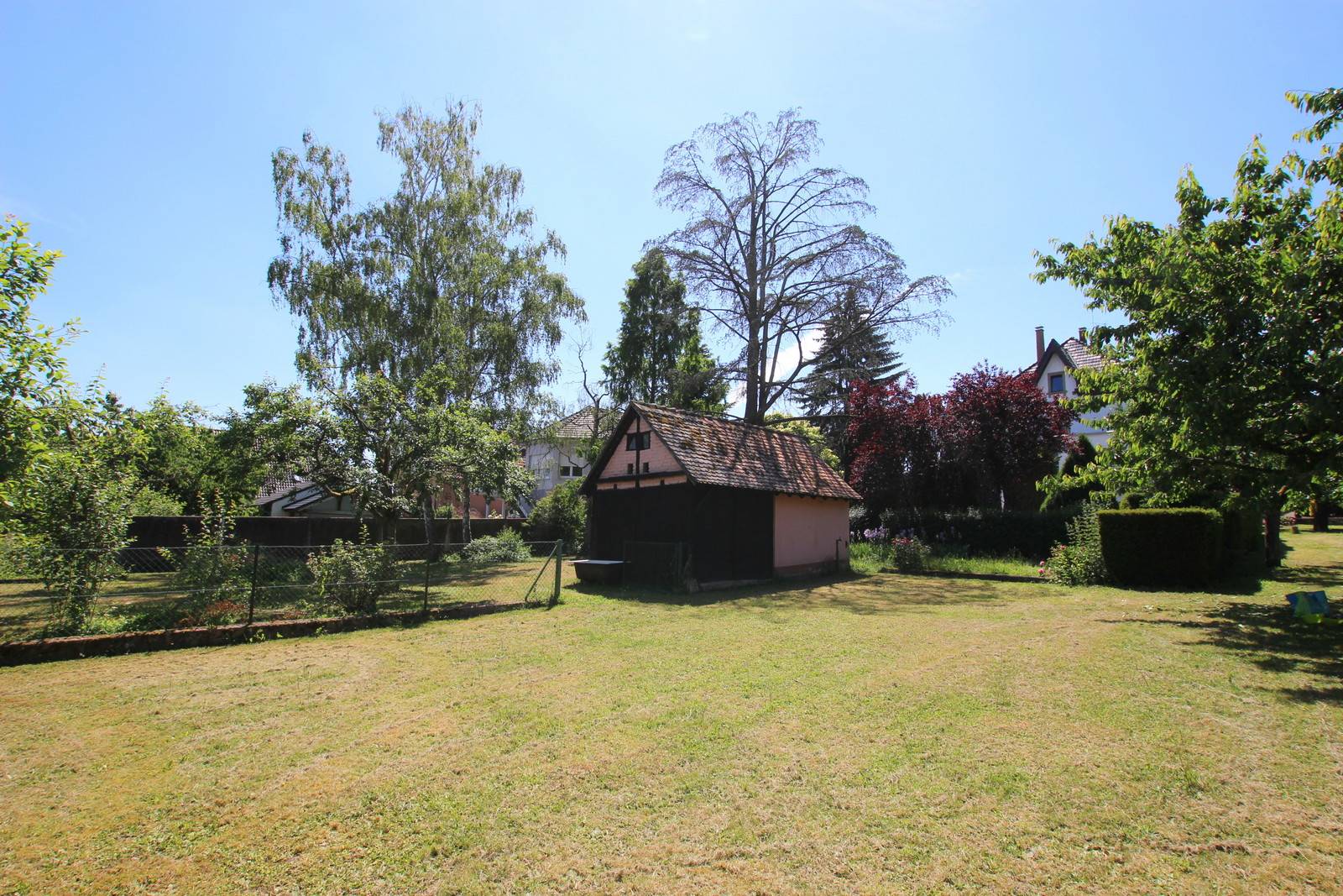LOUE - OBERSCHAEFFOLSHEIM - MAISON 243 m² AVEC GRAND JARDIN ARBORE ET PAYSAGE