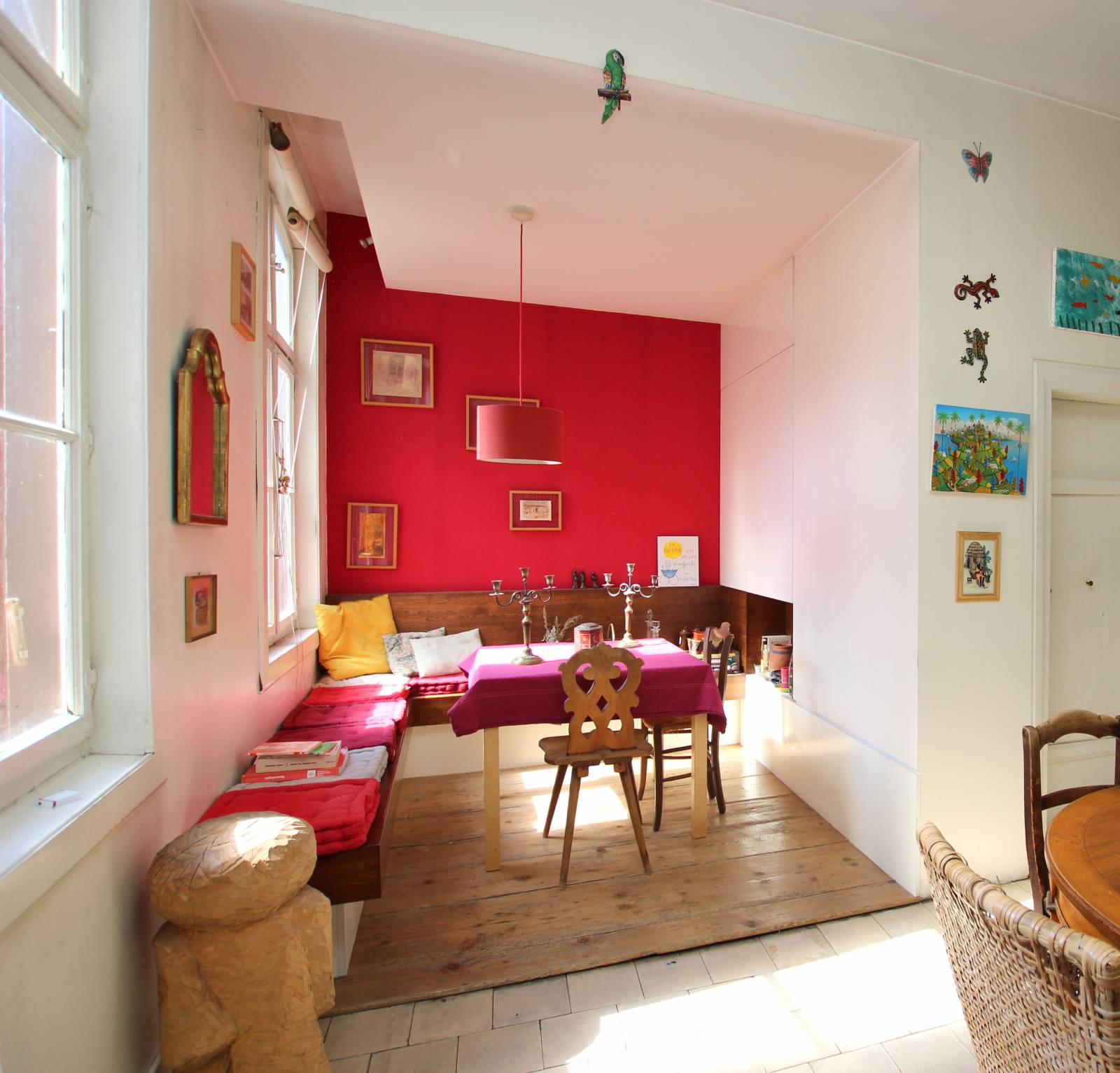 VENDU - Hyper centre dans un immeuble du 17ème siècle, magnifique appartement de maître