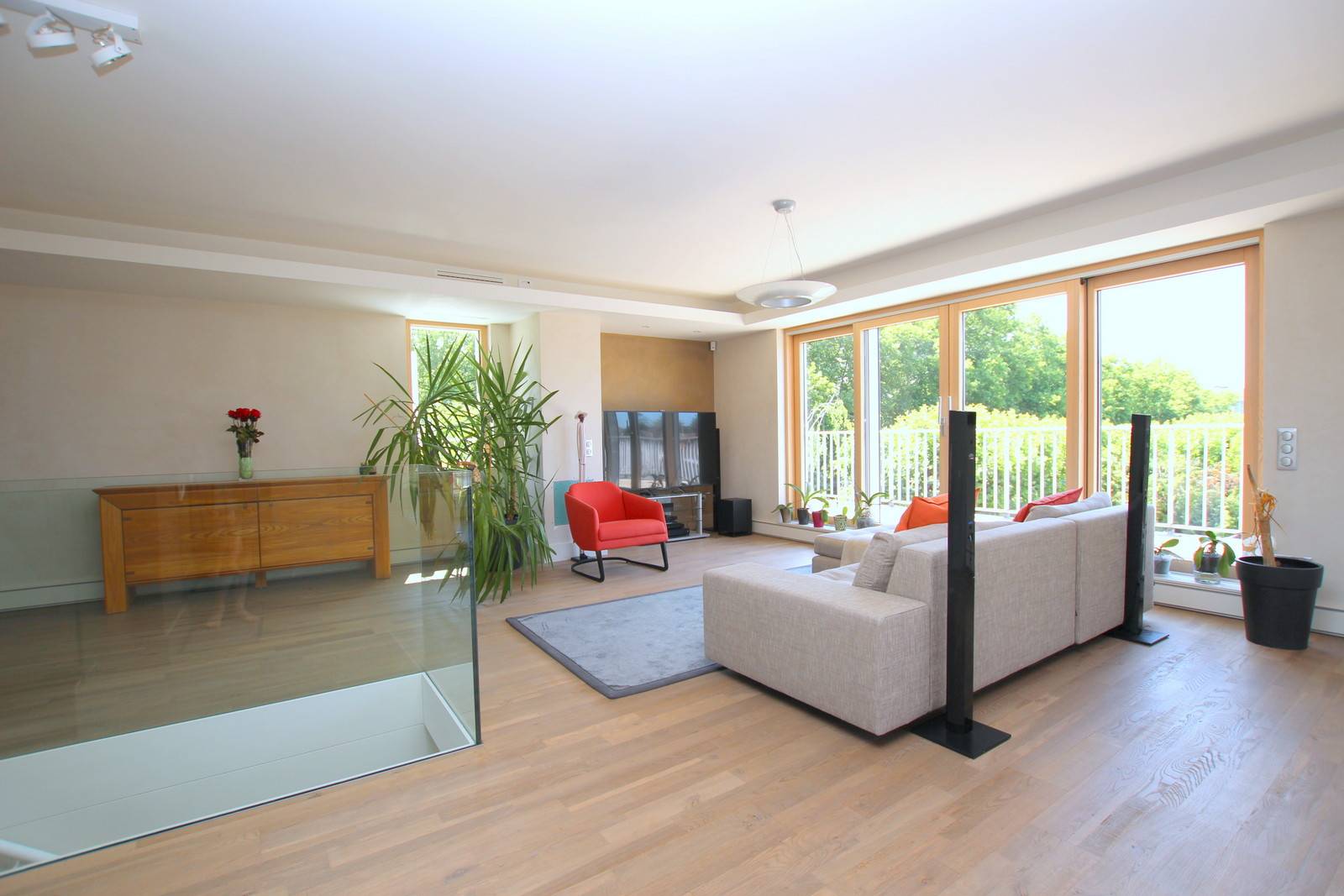 LOUE - STRASBOURG ORANGERIE – PROX. PARC – ATTIQUE 6 PIECES 136M² – TERRASSE 100 M² – CAVE – 2 GARAGES