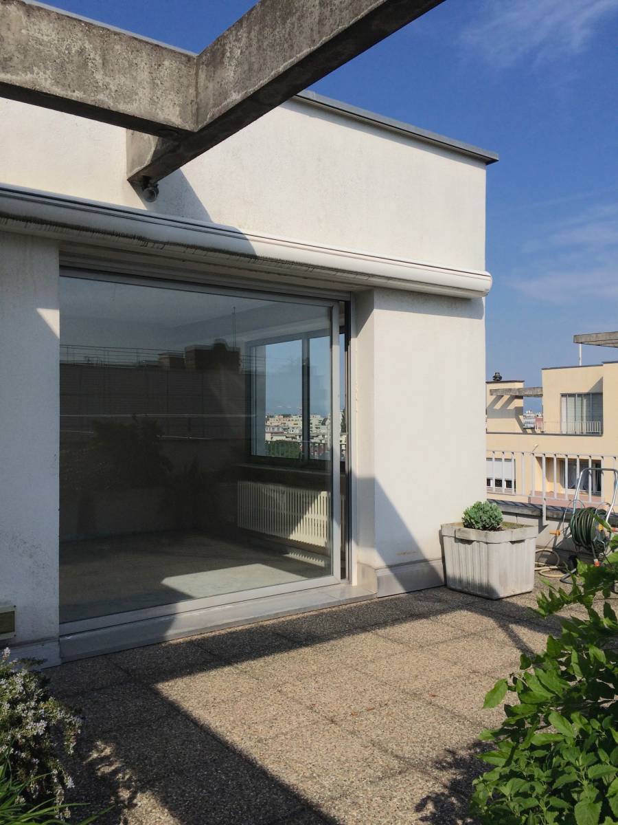 VENDU - CONTADES SUR PARC rue des Arquebusiers Attique 200 m² à rénover Terrasse sud Garage