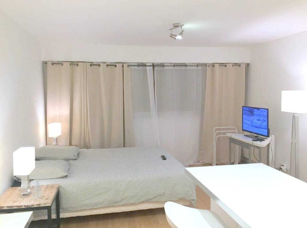 CENTRE VILLE – STUDIO MEUBLE ET EQUIPE