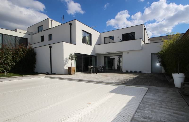 VENDU - DEBUT ROBERSTAU rue Jeanne d'Arc maison d'architecte 218 m² avec Piscine et Garage