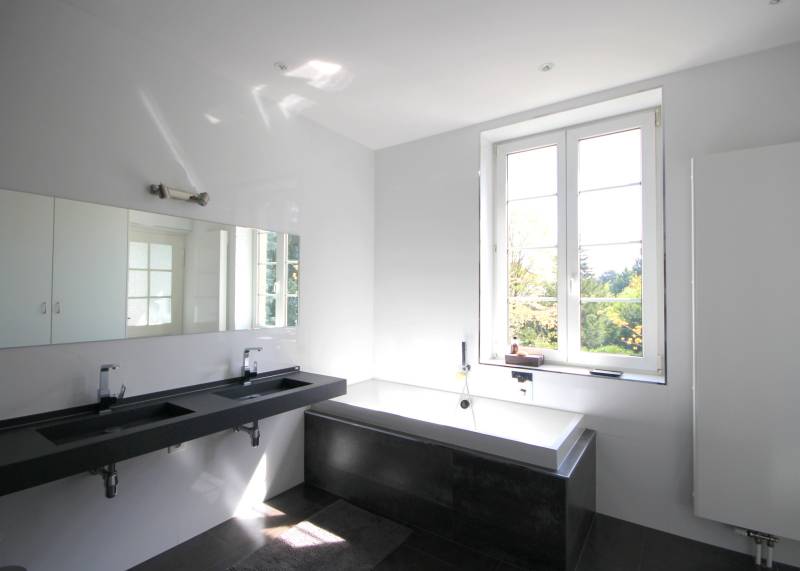 VENDU - QUARTIER DES QUINZE rue du Conseil des Quinze Maison 330 m² avec Grand Jardin 8 ares