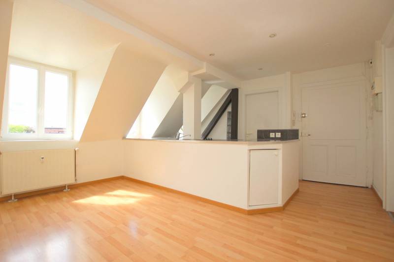 VENDU - Orangerie Immeuble bourgeois 3 Pièces