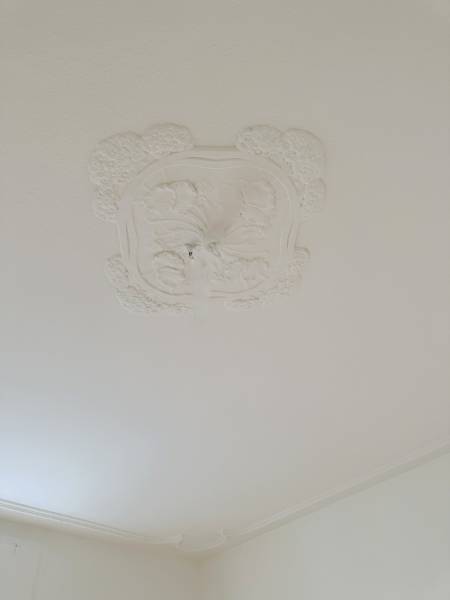 ORANGERIE - EGLISE SAINT MAURICE - APPARTEMENT 3 PIECES REPEINT 2 BALCONS