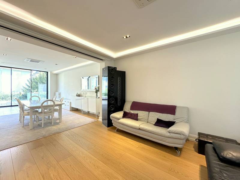 VENDU - STRASBOURG – ORANGERIE – MAISON DE VILLE ANNEES 30 AVEC PISCINE – DPE C - ENTIEREMENT RENOVEE – 217 M² - GRAND SOUS-SOL 55 M²-  GARAGE -