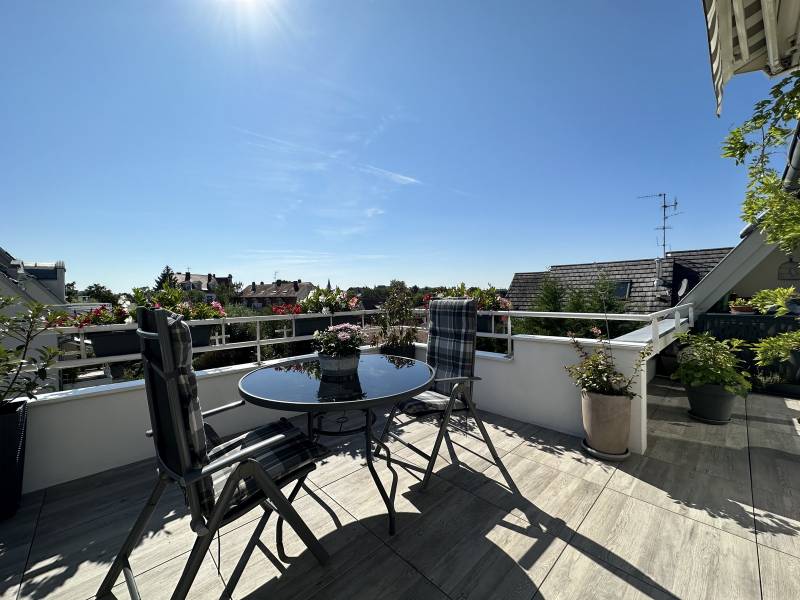 STRASBOURG - ROBERTSAU 4 MIN. TRAM – DERNIER ETAGE 5 PIECES  117 M² TERRASSE SUD GARAGE