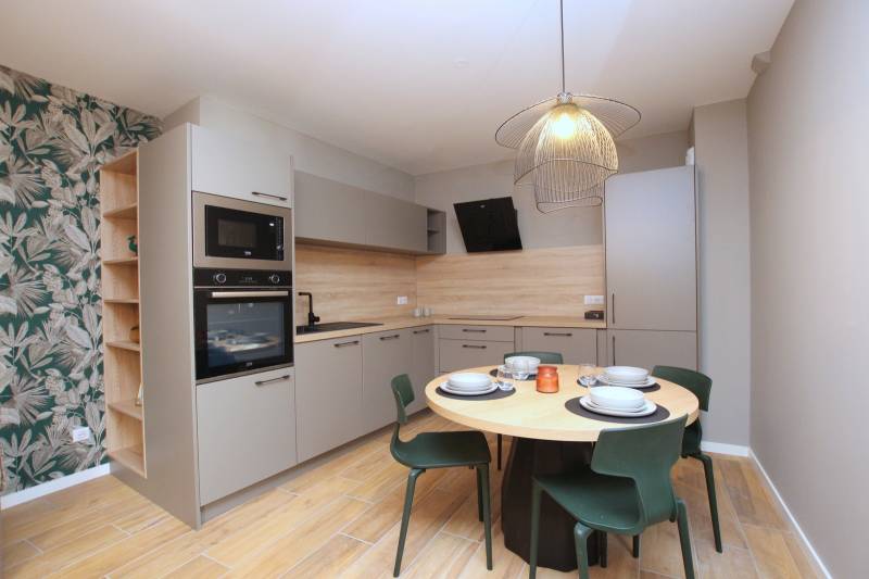 CENTRE VILLE PROX MUSEE ART MODERNE– APP. MEUBLE 3 PIECES HAUT DE GAMME – NEUF 60,17M²