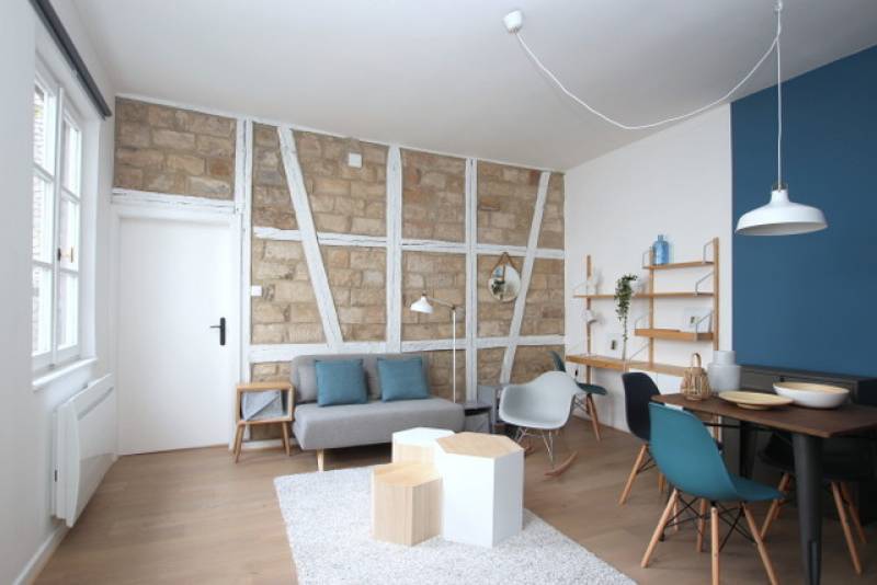 VENDU - STRASBOURG - CENTRE VILLE – QUAI DES BATELIERS - 15 MIN. A PIEDS / 6 MIN A VELO FAC DE MEDECINE - APP. RENOVE 2 PIECES 42,56 M²