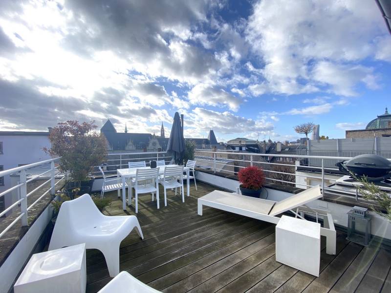 VENDU - EXCLUSIVITE NEUSTADT - superbe appartement 7 pièces 183 m² - terrasse 24 m² - stationnement