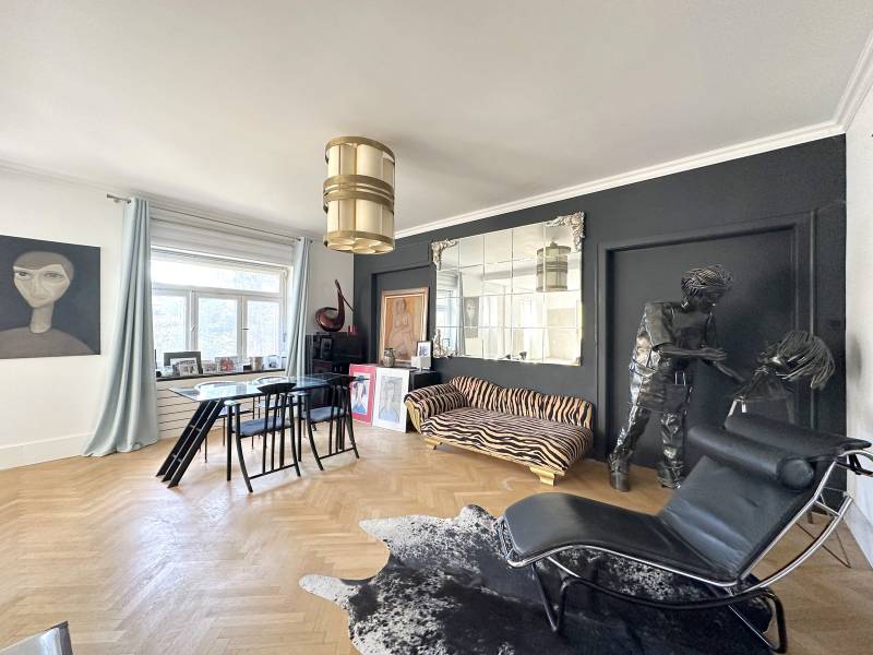 VENDU - EXCEPTIONNEL – STRASBOURG - TIVOLI - AU BORD DE L’EAU AVEC PONTON - MAISON ANNEES 30 - 263 M² - SANS VIS A VIS - GARAGE