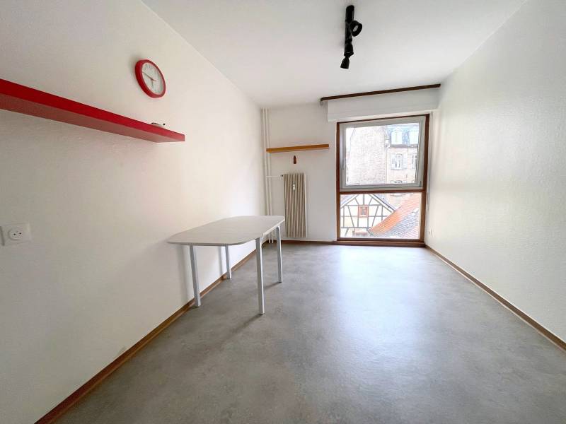 STRASBOURG KRUTENAU – PROX UNIVERSITES - RUE PAUL JANET - APPARTEMENT 3 PIECES – 58,70 m² - IDEAL COLOCATION -