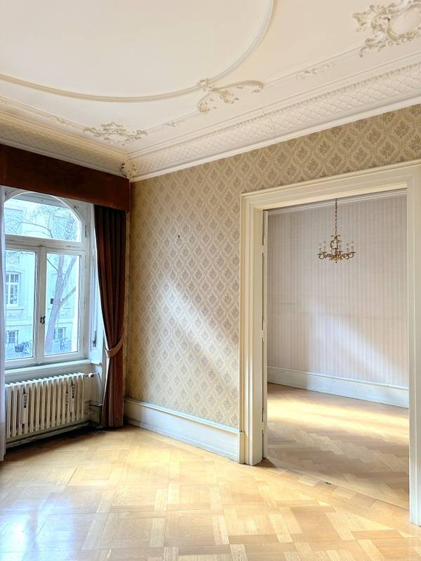 STRASBOURG – ORANGERIE – HOTEL PARTICULIER FIN 19ème – 400 m² - 14 PIECES - JARDIN – GARAGE