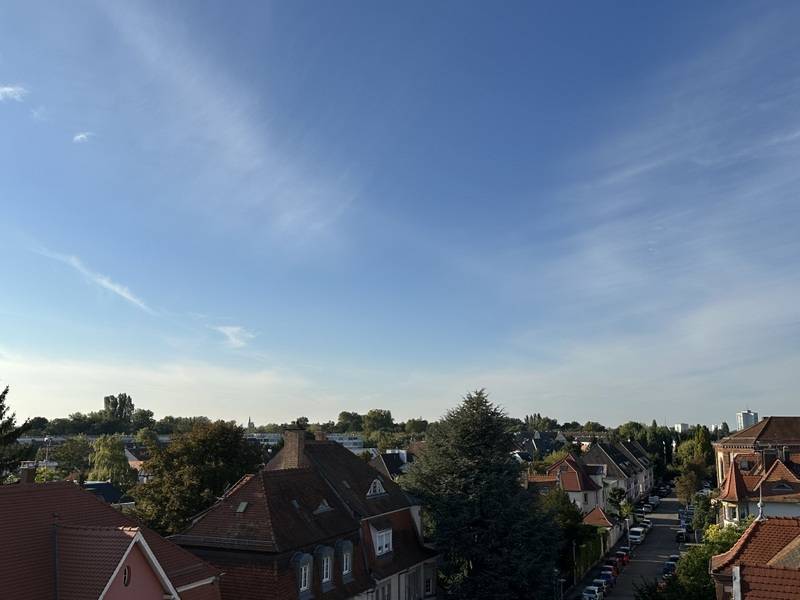 SOUS COMPROMIS - STRASBOURG – DEBUT ROBERTSAU - PROX COMMERCES ET TRAM – DERNIER ETAGE - APPARTEMENT 6 PIECES - 138 M² - 2 TERRASSES – CAVES – 2 STATIONNEMENTS -