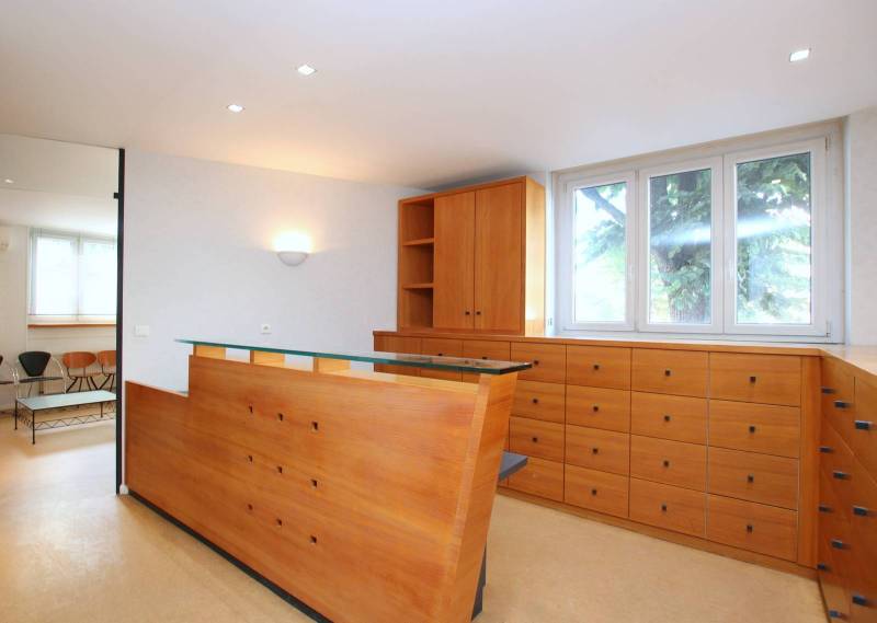 NOUVEAU PRIX - RARE – STRASBOURG - ORANGERIE PROX INSTITUTIONS EUROPEENNES – PLATEAU A AMENAGER CLIMATISE 117 m² - POSS. DE CREER DBLE SEJOUR + 3 CHAMBRES - GARAGE