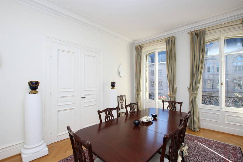 EXCLUSIVITE REPUBLIQUE – AVENUE DE LA LIBERTE PLEIN SUD superbe appartement 7 pièces 190 m² - 2 BALCONS