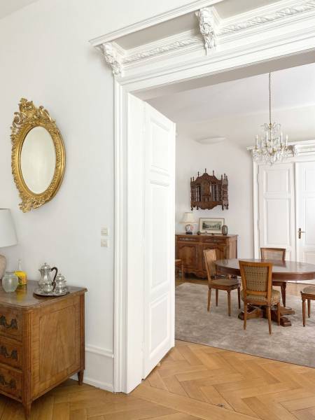 NEUSTADT- APPARTEMENT DE 257 M² AVEC PARKING