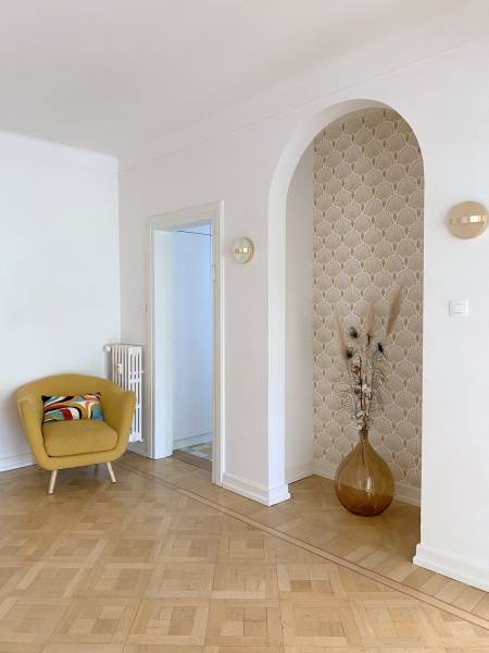 ORANGERIE SUPERBE APPARTEMENT CLIMATISE 5 PIECES ENTIEREMENT RENOVE – 3 GRANDS BALCONS - GARAGE