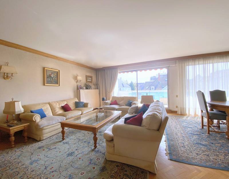 VENDU - EXCEPTIONNEL ORANGERIE RESIDENCE HYDE PARK ETAGE ELEVE 4 PIECES TERRASSE SUD GARAGES