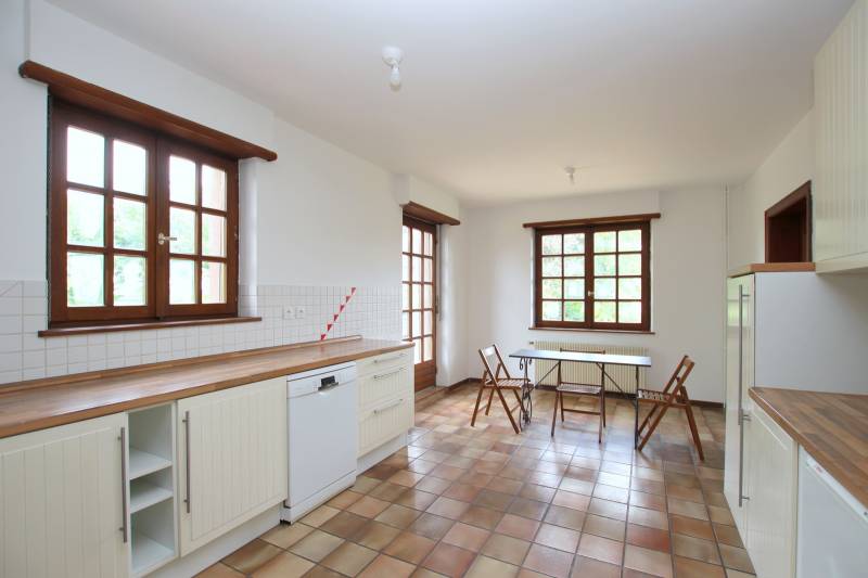 LA WANTZENAU VILLAGE - MAISON 223 m² AVEC GRAND JARDIN ARBORE ET PAYSAGE 17 ARES