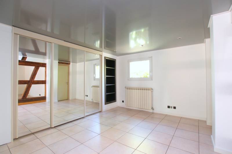 NOUVEAU PRIX - ENTZHEIM – MAISON ALSACIENNE 240 M² – GRANDS VOLUMES  TERRAIN 5,83 ARES