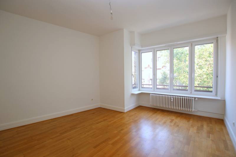 VENDU STRASBOURG – CENTRE VILLE – APPARTEMENT 4 PIECES   97,36 M² BALCON