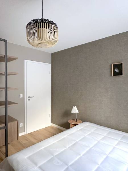 CENTRE VILLE PROX MUSEE ART MODERNE– APP. MEUBLE 3 PIECES HAUT DE GAMME – NEUF 60,17M²