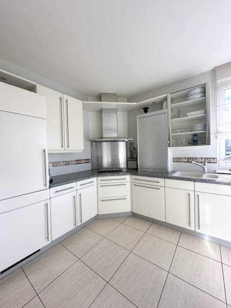 LOUE - STRASBOURG ORANGERIE – DERNIER ETAGE Rue Du Bon Pasteur – APP. Meublé 4 pièces - 129 m² – 4 Terrasses – 2 Garages