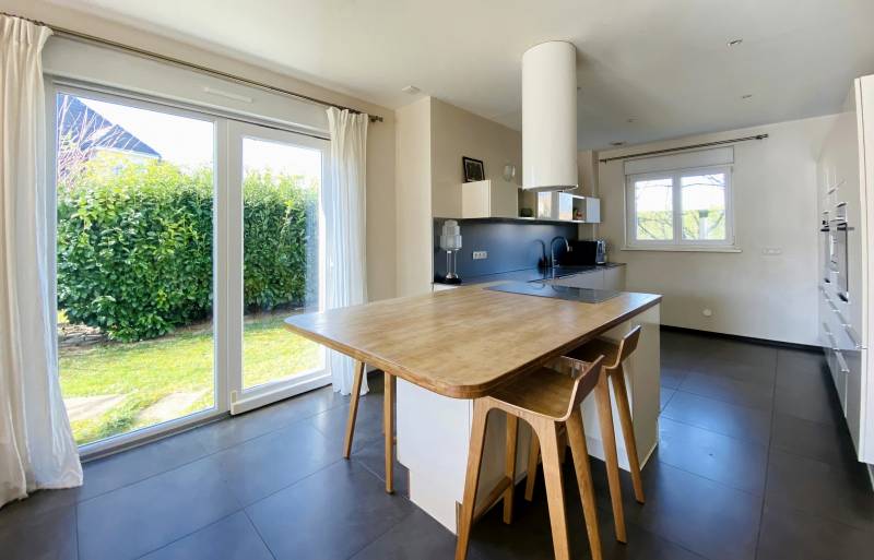 LAMPERTHEIM – MAISON 311 M² AVEC PISCINE TERRAIN 11,7 ARES