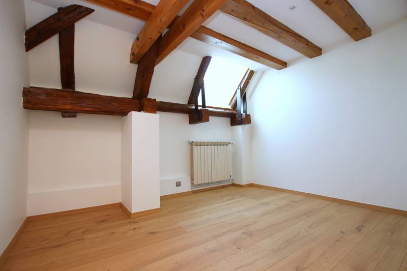 NOUVEAU PRIX - ENTZHEIM – MAISON ALSACIENNE 240 M² – GRANDS VOLUMES  TERRAIN 5,83 ARES