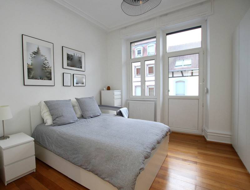 SECTEUR TRIBUNAL - APPARTEMENT 4 PIECES - 79M² - ENTIEREMENT RENOVE